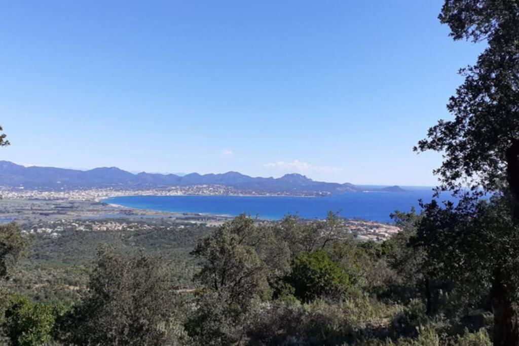 T2 Climatise A 5 Minutes A Pied De La Plage Avec Parking, Piscine Et Wifi Fréjus المظهر الخارجي الصورة